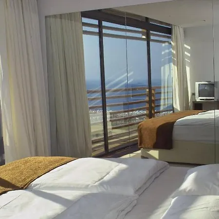 Nirvana Cosmopolitan Hotel